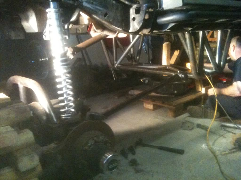 Name: h2undercarriage.jpg
Views: 689
Size: 118.5 KB