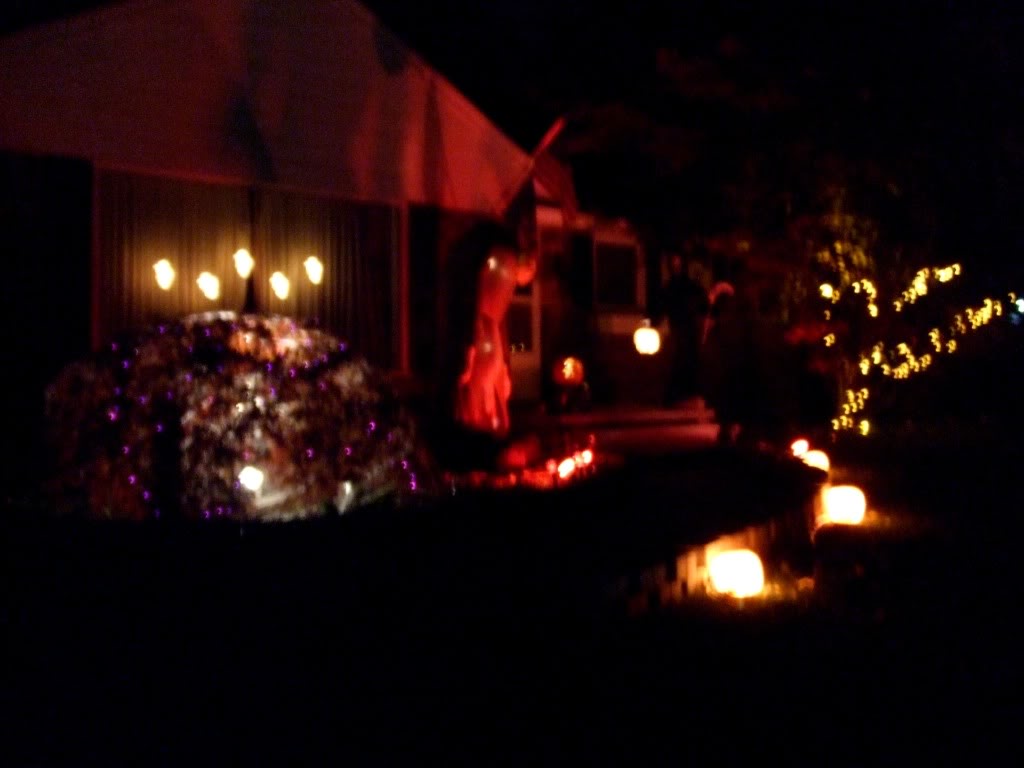 Name: 2011_1031HALLOWEEN0129.jpg
Views: 55
Size: 57.0 KB