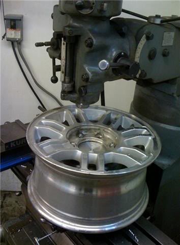 Name: wheelinmill.jpg
Views: 478
Size: 26.7 KB