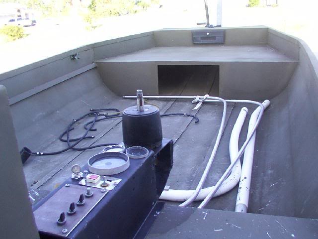 Name: mudboatcockptlookingforward.jpg
Views: 335
Size: 37.3 KB
