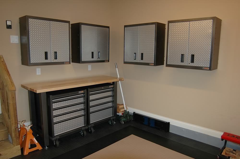 Name:  Bench-cabinets.jpg
Views: 216
Size:  117.8 KB