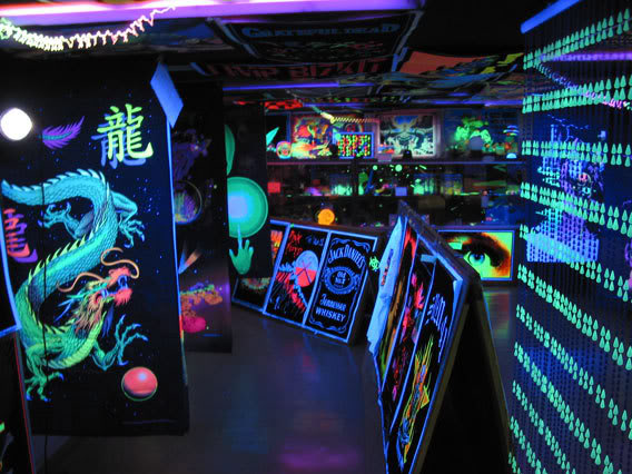 Name:  blacklight2-large.jpg
Views: 97
Size:  70.4 KB