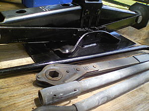 hummer scissor jacks military-asdd.jpg