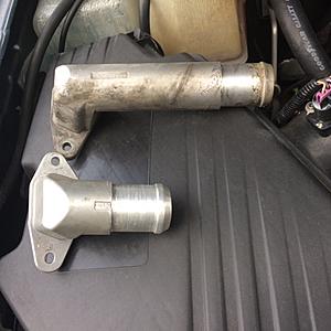 Cutting fender for access to thermostat?-6872e6b1-a245-424d-baa1-decb749898ce.jpeg