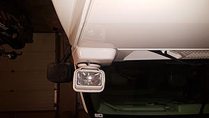 looking for corner cowl lights-15178727109521503543557.jpg
