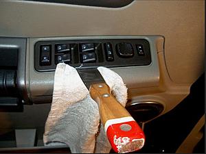 Removal of 2004 Hummer H2 Master Switch-power-mirror-service-003a.jpg